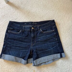 White House Black Market 5”  Denim Women's Shorts Sz 12